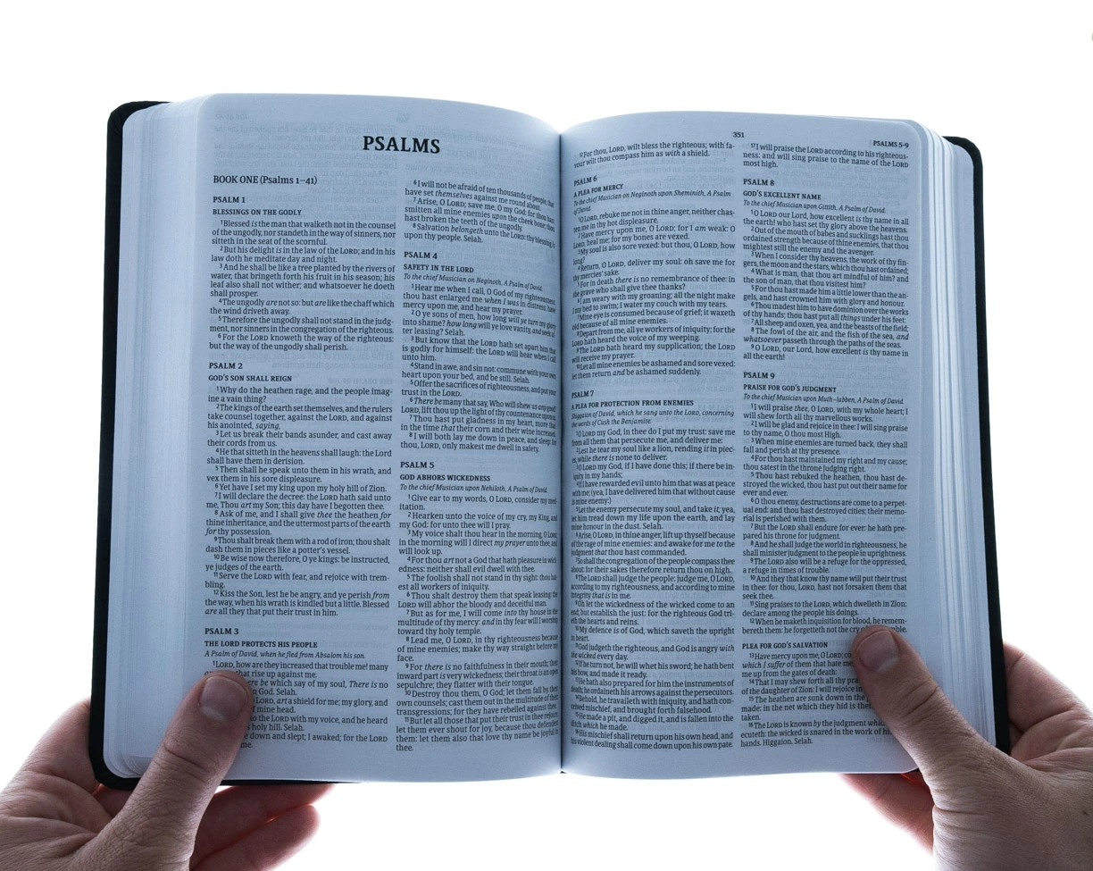 Holman Bible Publishers KJV Holman Gift And Award Bible-Black Imitation Leather 8 Holman Bible Publishers KJV Holman Gift And Award Bible-Black Imitation Leather - Image 6