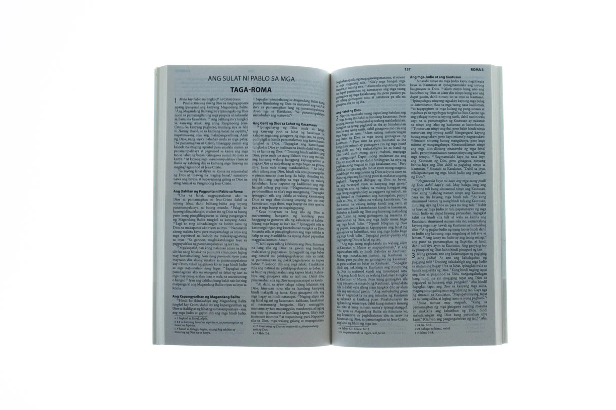 Tagalog New Testament, Paperback (Ang Salita ng Dios) Zondervan Tagalog New Testament, Paperback (Ang Salita Ng Dios) -SHOPtheWORD store 200 0595 2