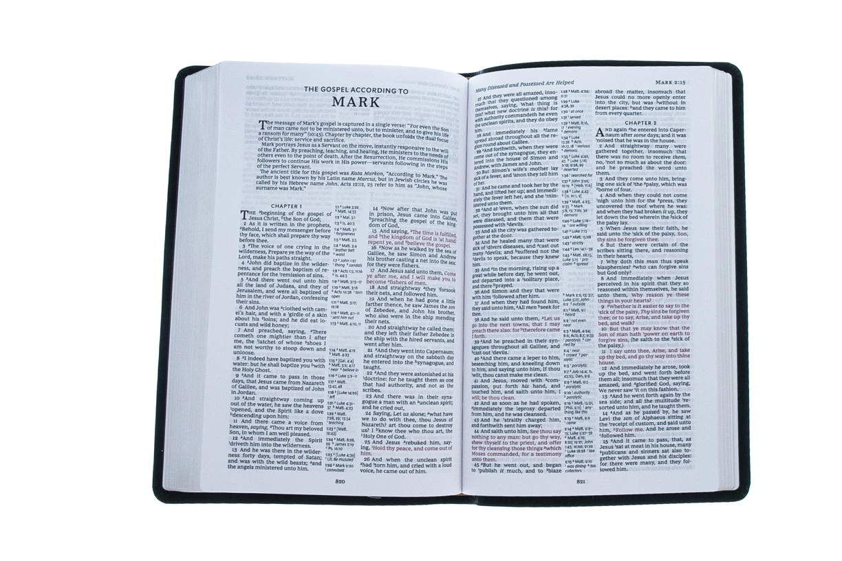 Thomas Nelson KJV Thinline Reference Bible, Bonded Leather, Black 6 Thomas Nelson KJV Thinline Reference Bible, Bonded Leather, Black - Image 4