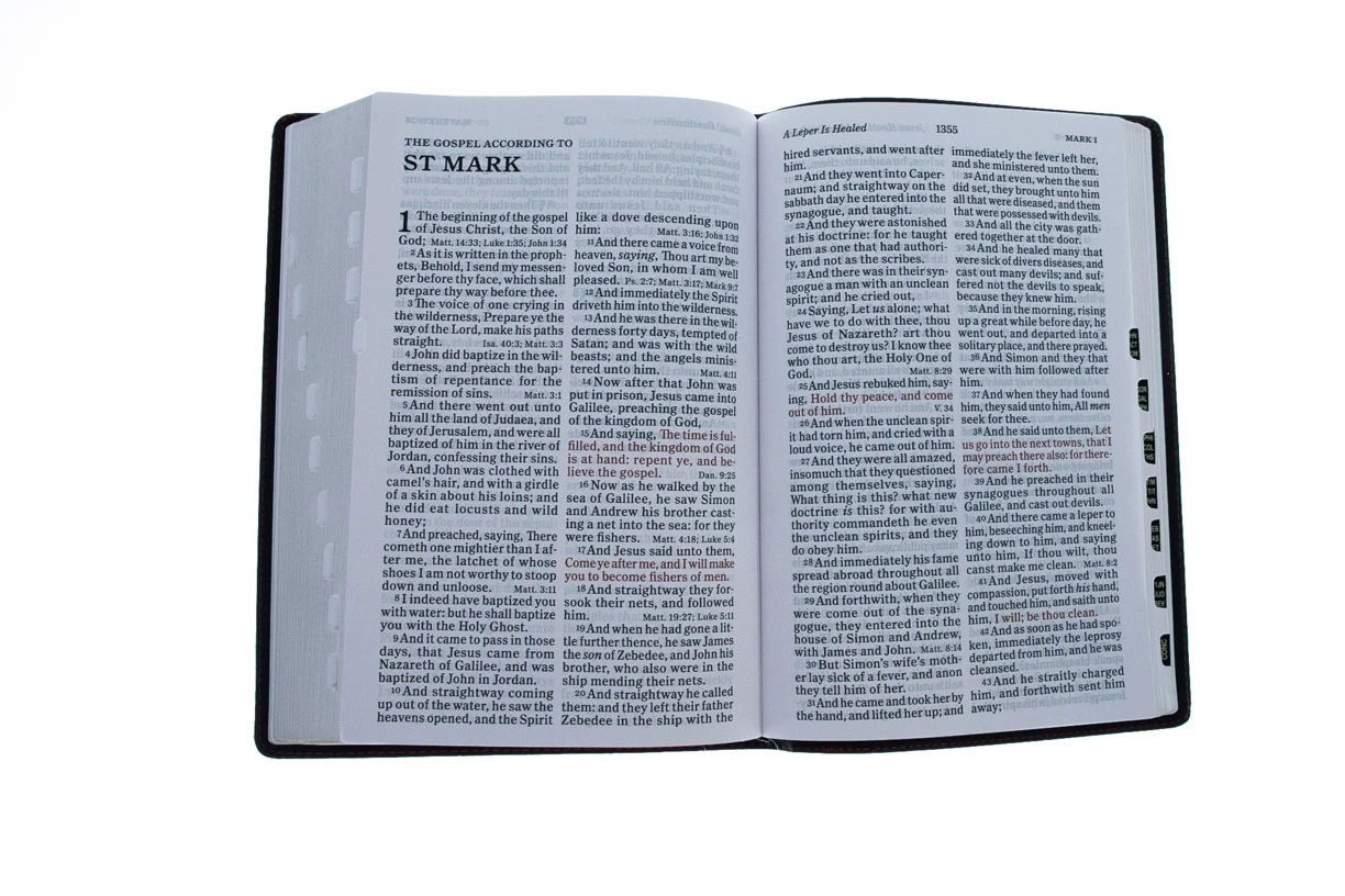 Holman Bible Publishers KJV Giant Print Reference Bible, Black LeatherTouch, Indexed 6 Holman Bible Publishers KJV Giant Print Reference Bible, Black LeatherTouch, Indexed - Image 4
