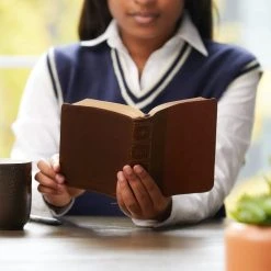 Thomas Nelson KJV Compact Bible, MacLaren Series, Leathersoft, Brown 10 Thomas Nelson KJV Compact Bible, MacLaren Series, Leathersoft, Brown -SHOPtheWORD store 206 0907 3