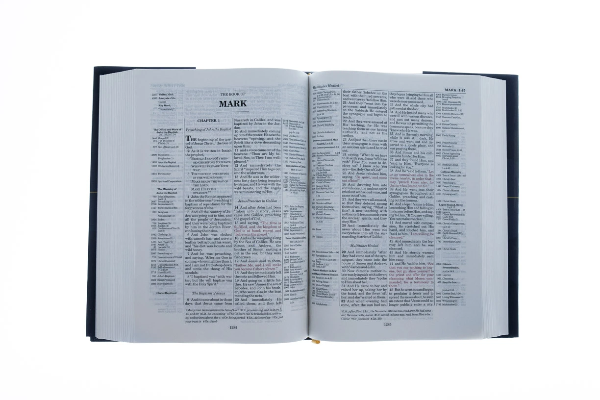 Zondervan NASB, Thompson Chain-Reference Bible, Hardcover, Red Letter, 5 Zondervan NASB, Thompson Chain-Reference Bible, Hardcover, Red Letter, - Image 3