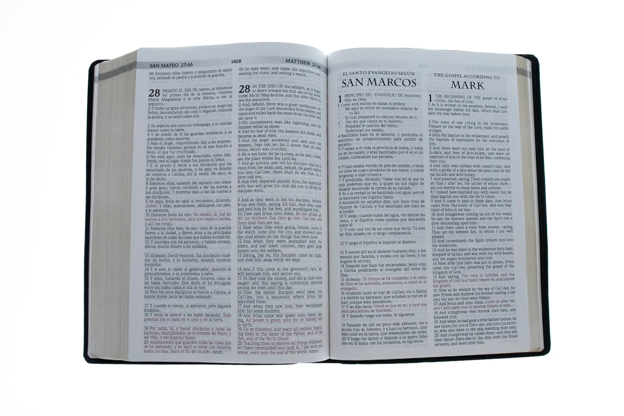 WEIGHT: 1 Lbs Span-RVR 1960/KJV Large Print Bilingual Bible-Black Imitation Leather 7 WEIGHT: 1 Lbs Span-RVR 1960/KJV Large Print Bilingual Bible-Black Imitation Leather - Image 5
